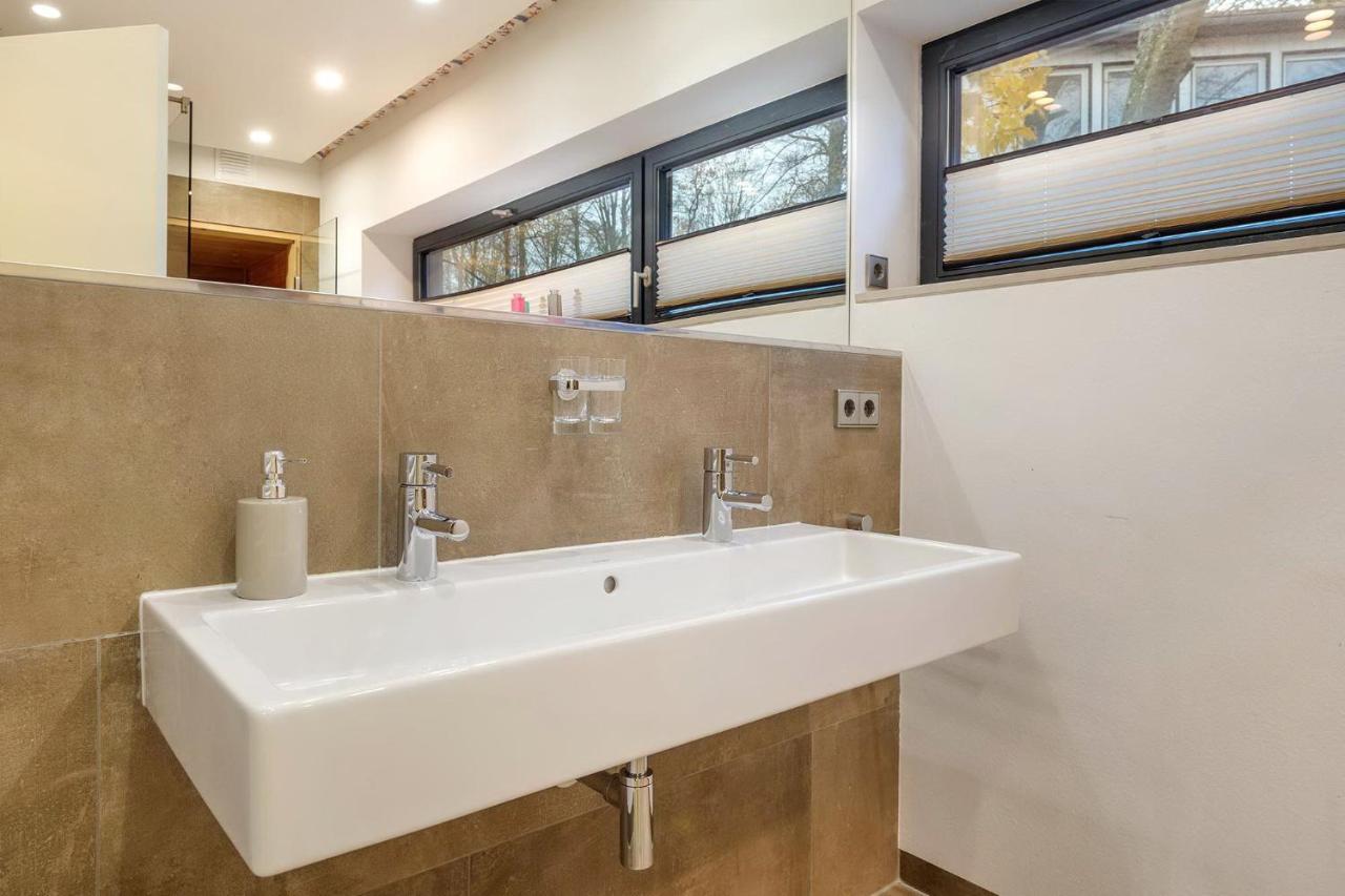 Die Strandvilla Achterdeck Sellin  ภายนอก รูปภาพ